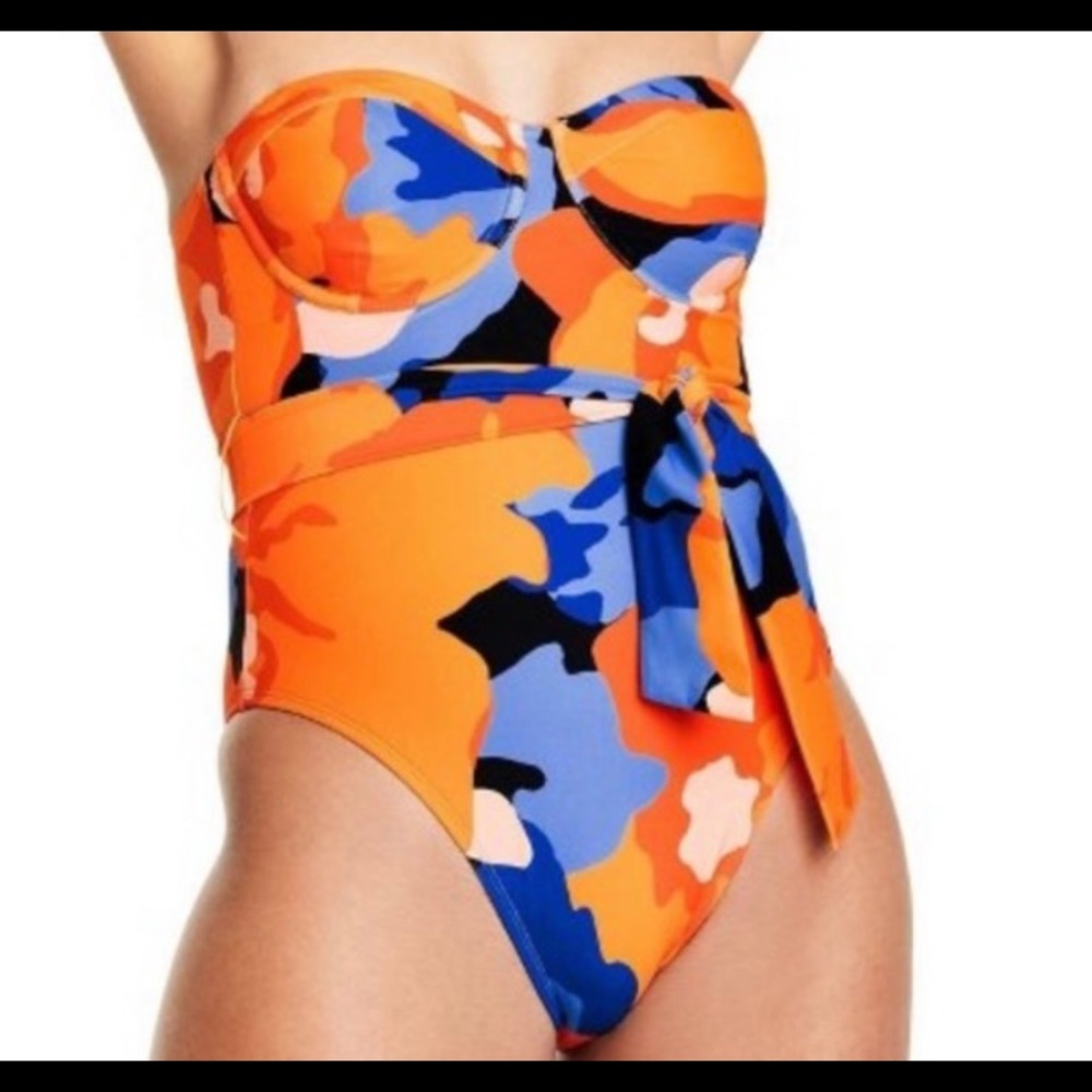 Tabitha Brown floral swimsuit xs, new
